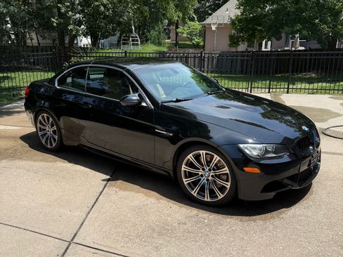Used 2009 BMW M3 Convertible RWD image 13