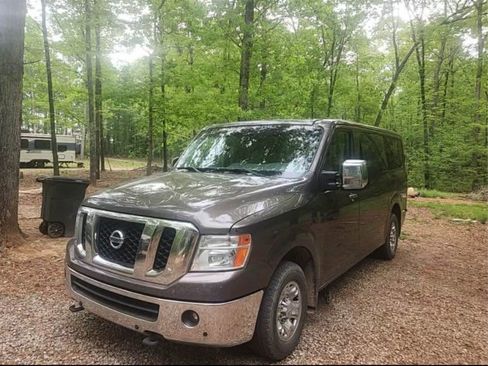 Used 2015 Nissan NV 3500 SL w/ Technology Package image 5