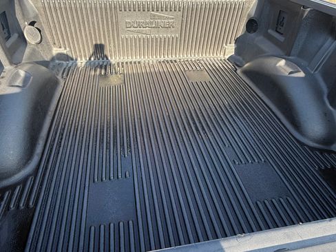 Used 2018 Ford F150 Lariat RWD image 14