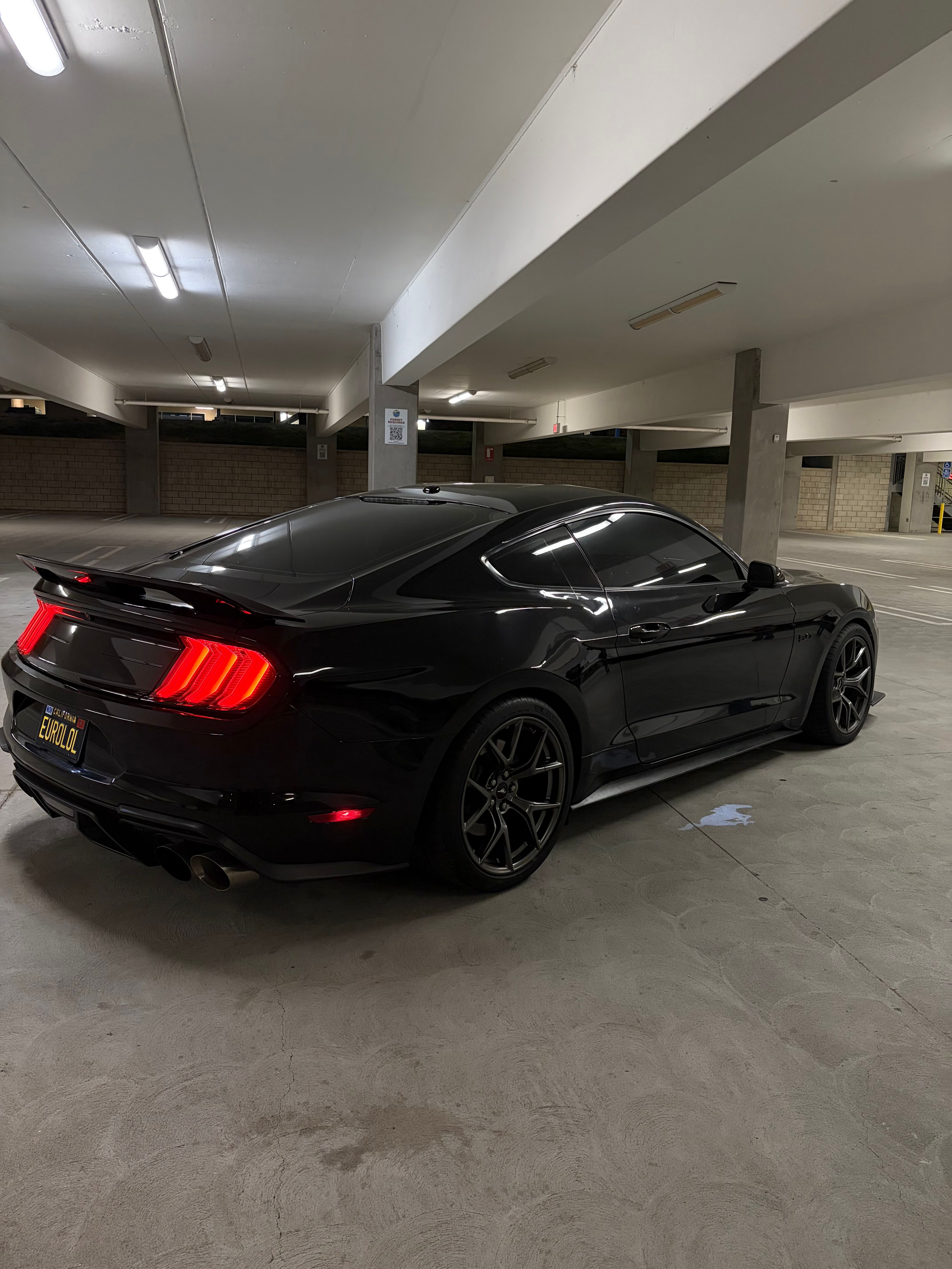 Used 2019 Ford Mustang GT Premium w/ Performance Package - Level 2 RWD image 20
