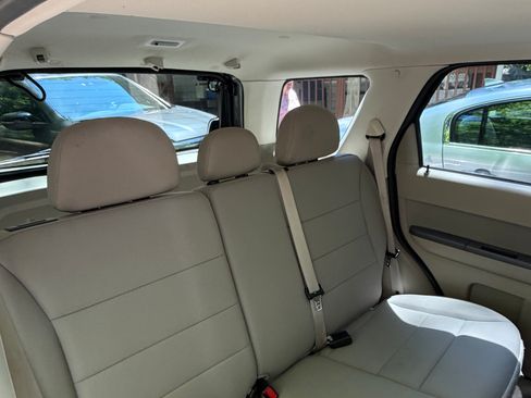 Used 2012 Ford Escape XLT FWD image 11