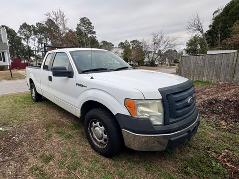 Used 2011 Ford F150 XL w/ PWR Equipment Group image 2