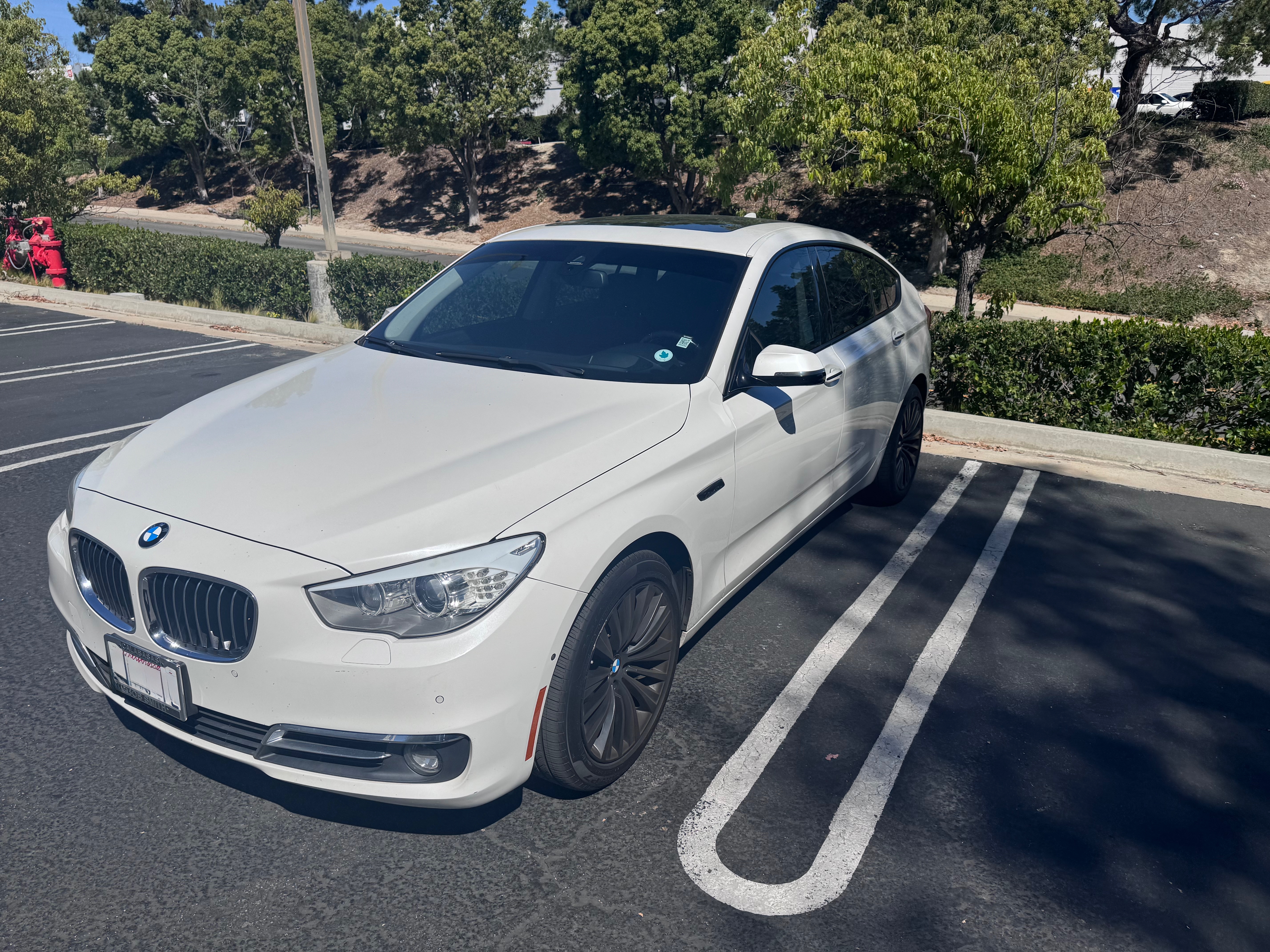 Used 2016 BMW 535i Gran Turismo RWD image 1