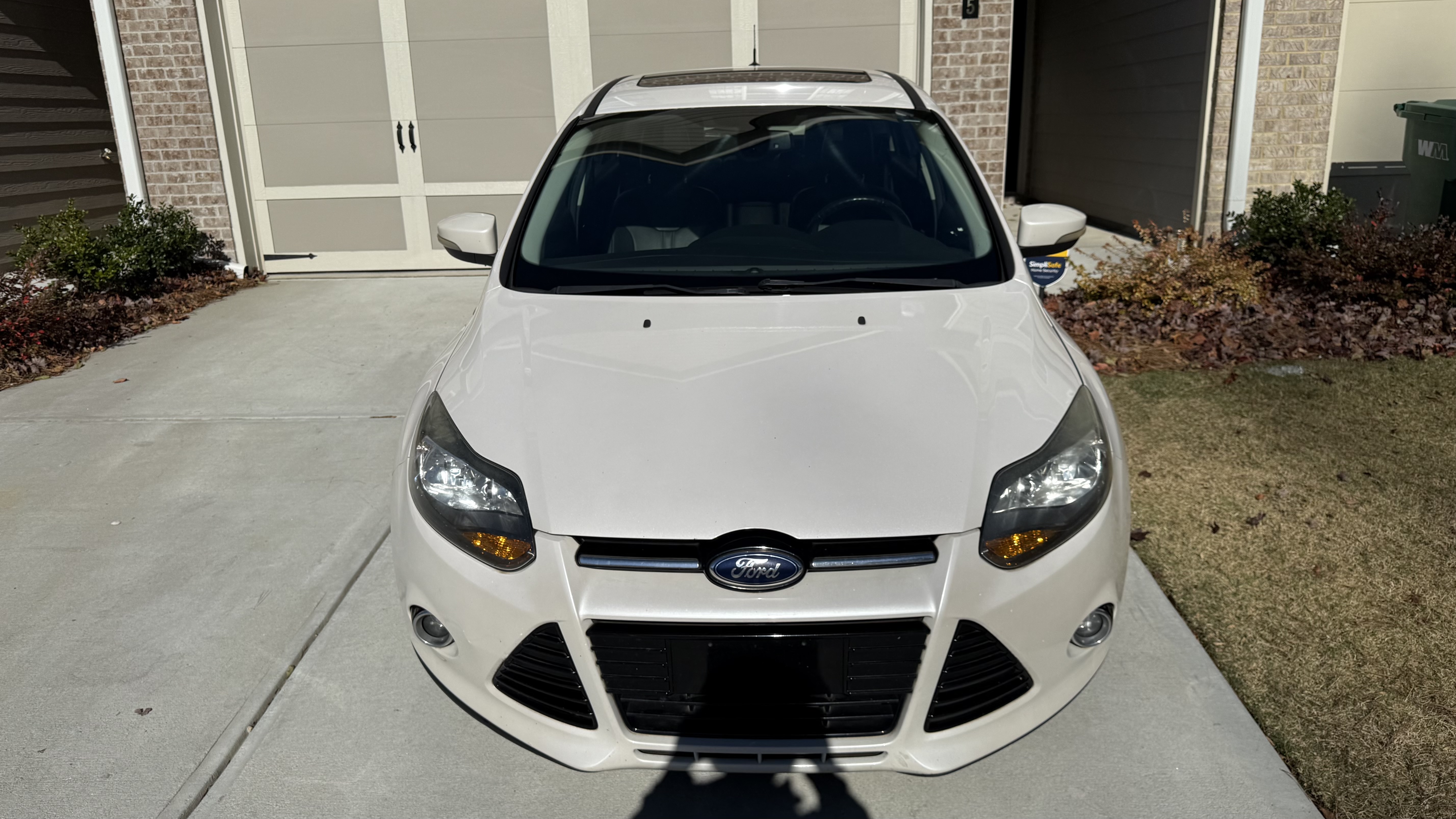 Used 2012 Ford Focus Titanium FWD image 4