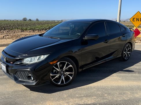 Used 2018 Honda Civic Si image 1
