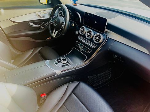 Used 2019 Mercedes-Benz C 300 Sedan image 12