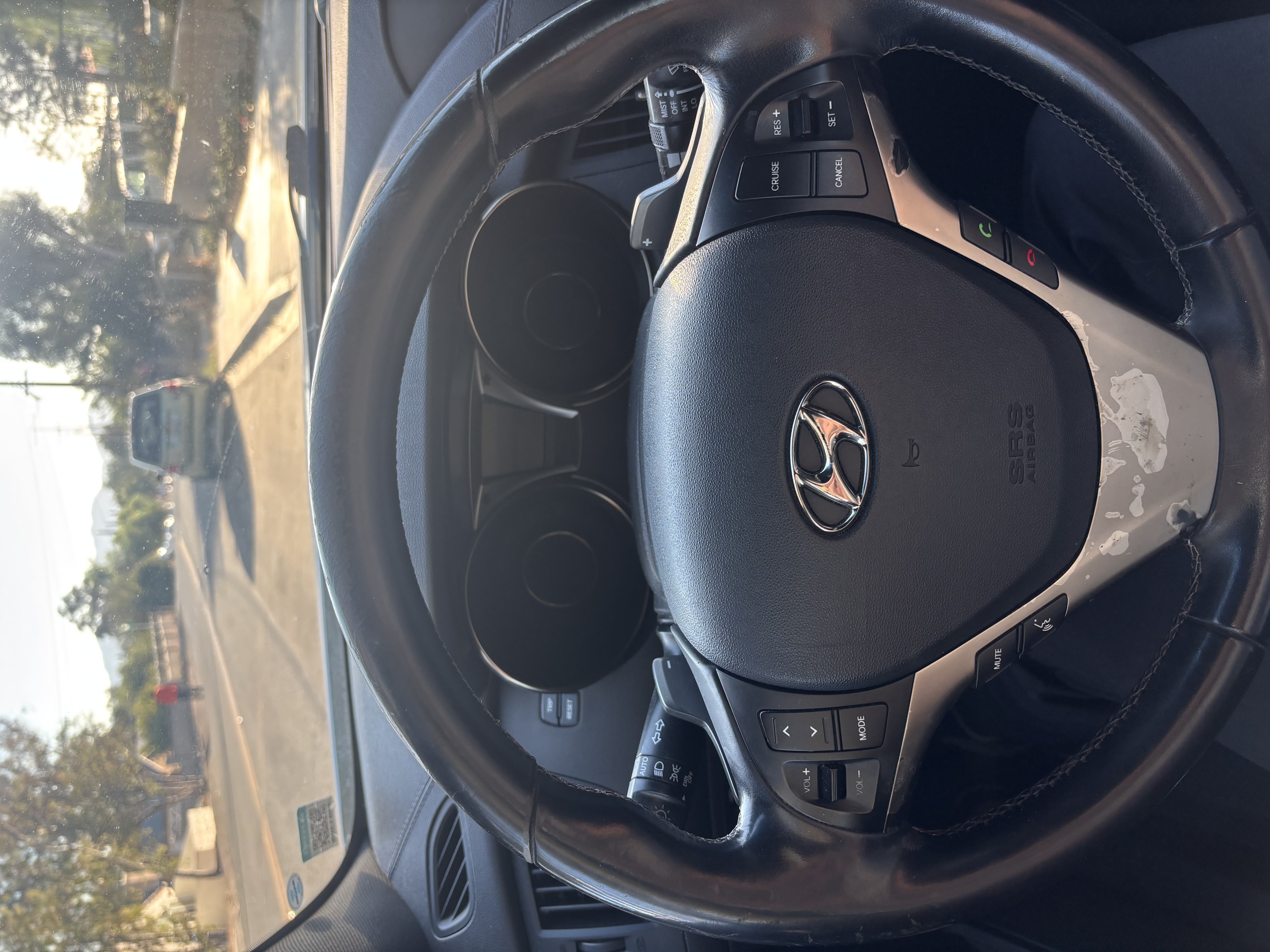 Used 2013 Hyundai Genesis 2.0T RWD image 8