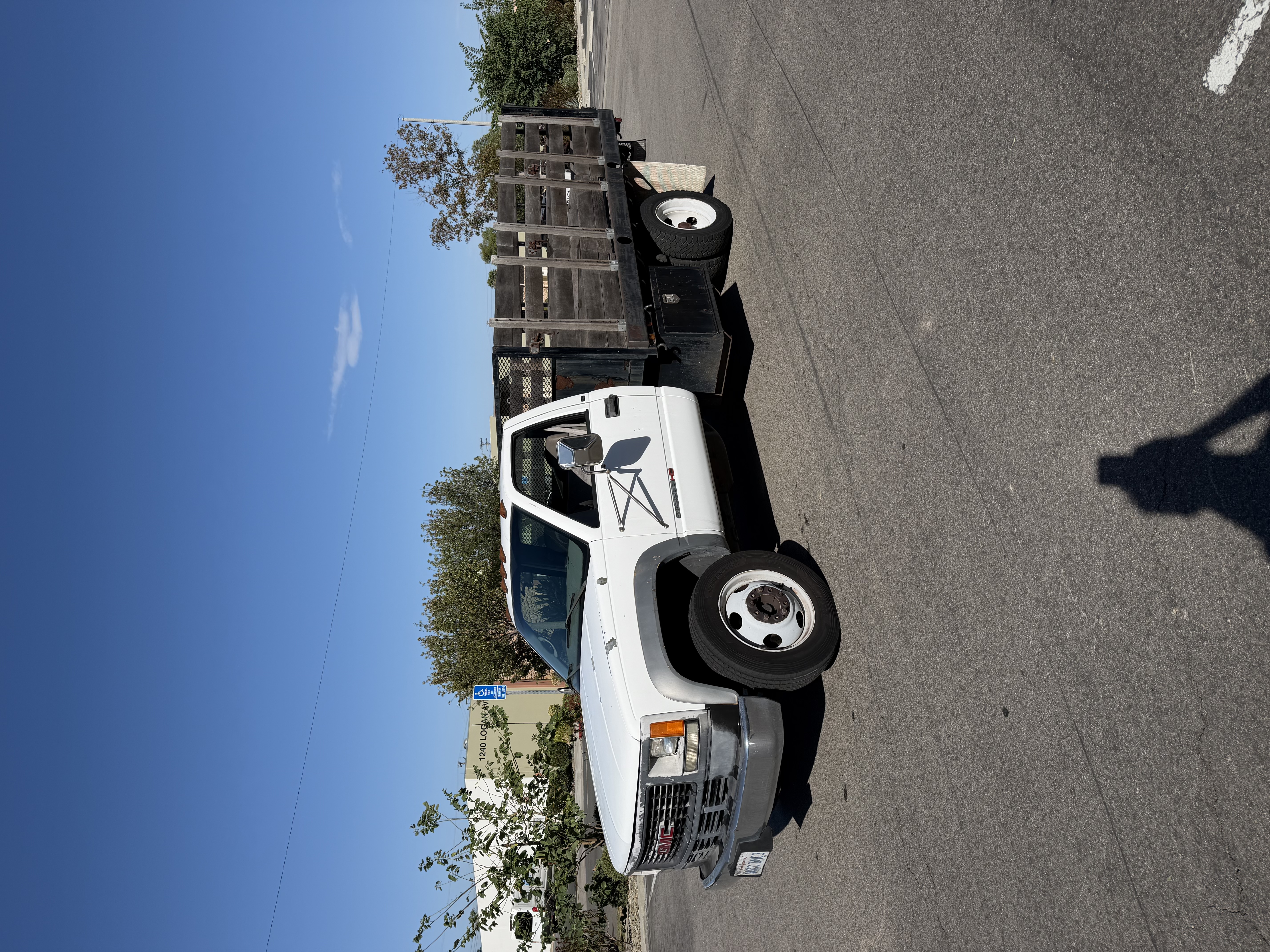 Used 2001 GMC Sierra 3500 2WD Regular Cab HD image 3