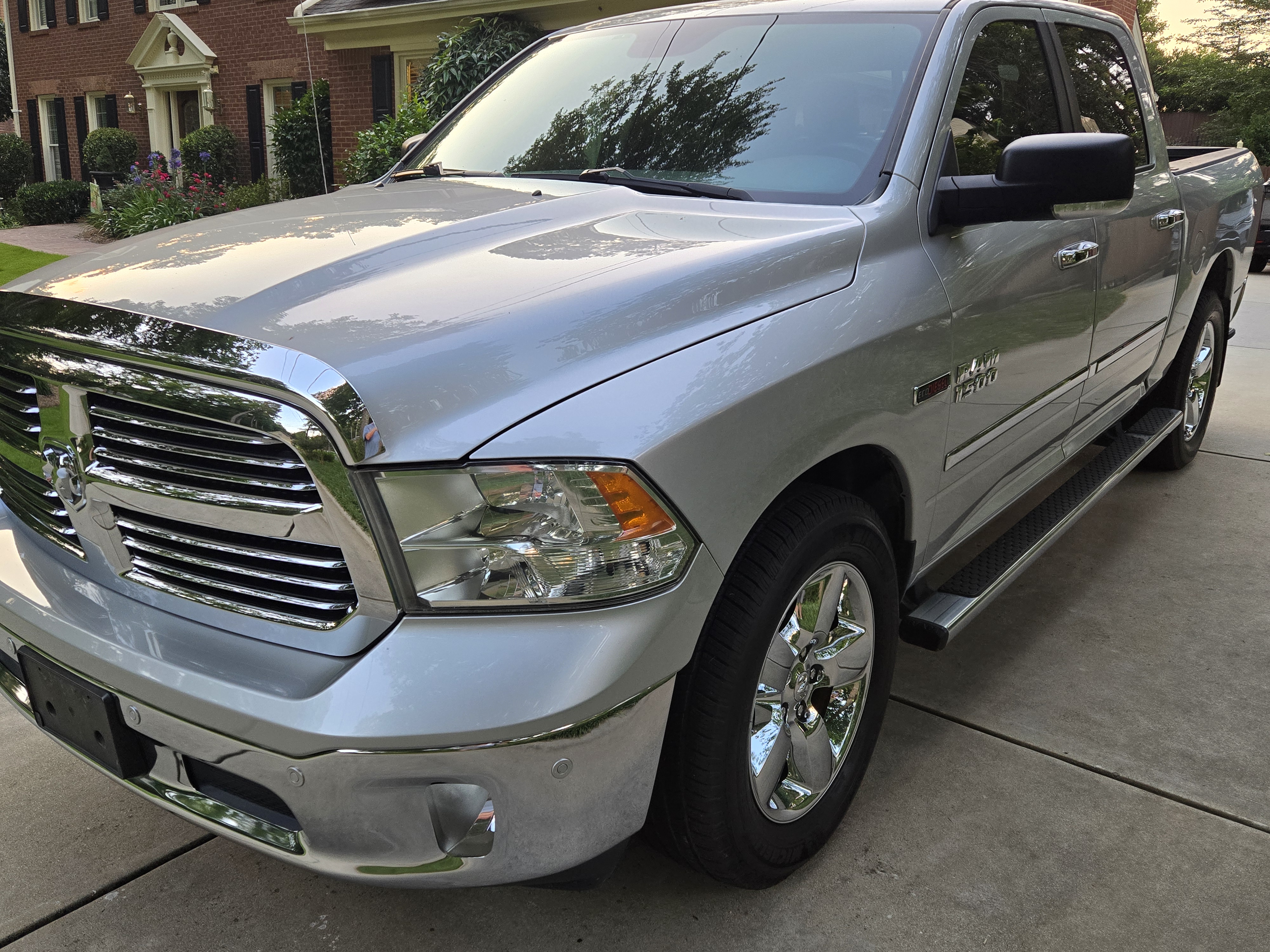 Used 2015 RAM 1500 Big Horn RWD image 1