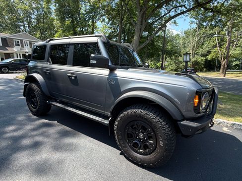 Used 2023 Ford Bronco Wildtrak AWD/4WD image 2