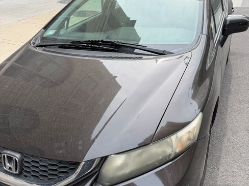 Used 2014 Honda Civic HF image 9