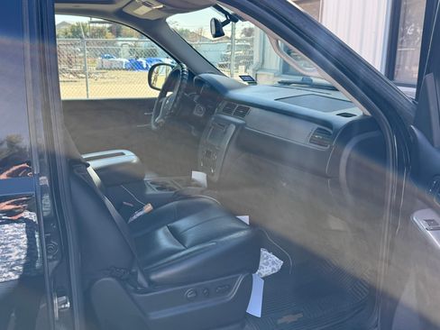 Used 2014 Chevrolet Tahoe LT image 8