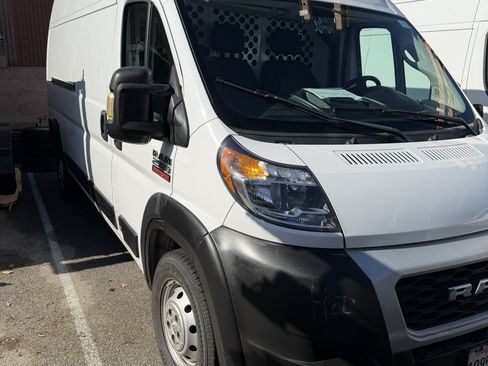 Used 2021 RAM ProMaster 2500 w/ Convenience Group image 4