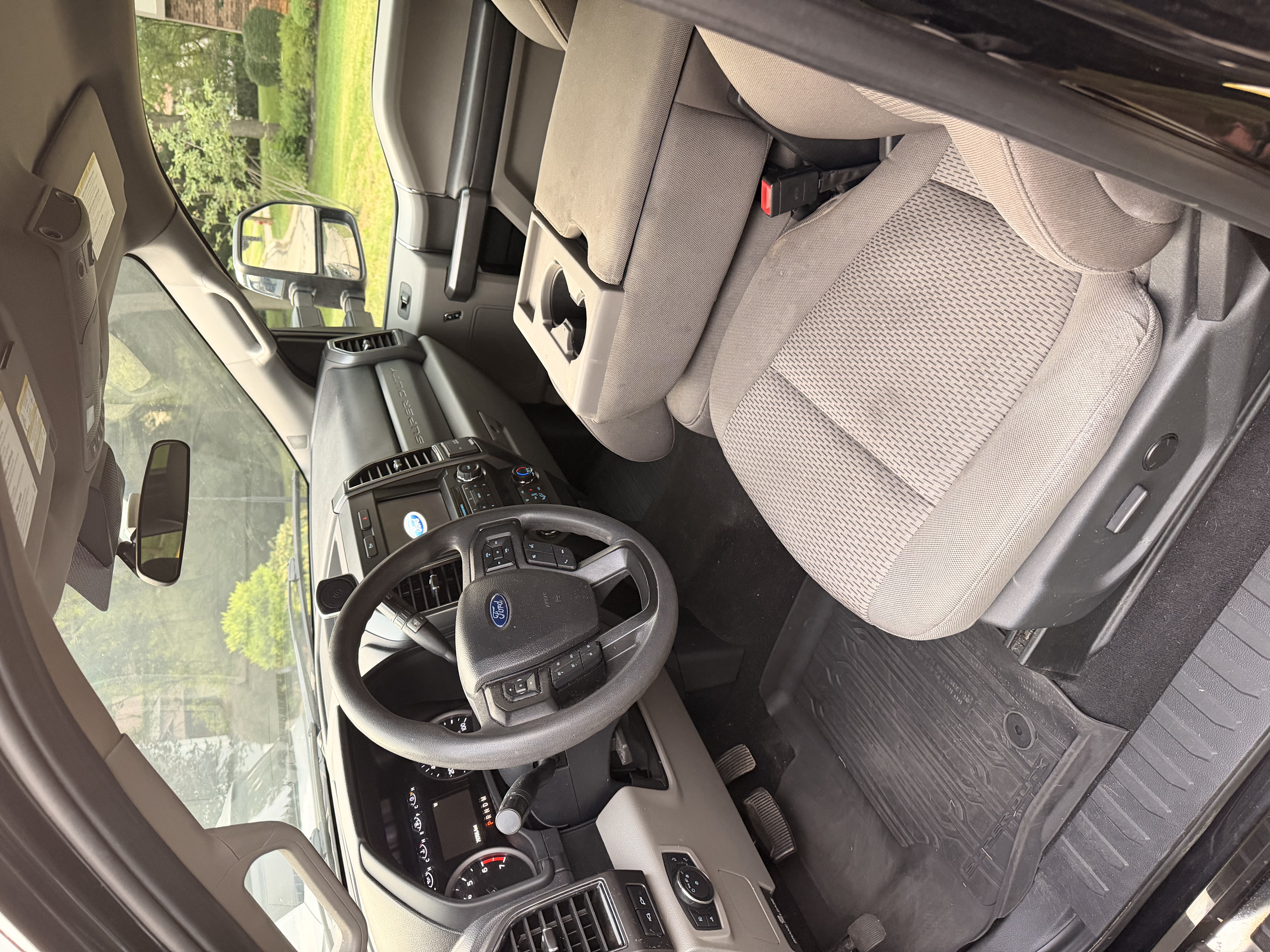 Used 2022 Ford F250 XLT w/ XLT Premium Package AWD/4WD image 11