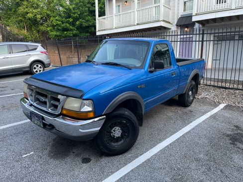 Used 1999 Ford Ranger 4x4 Regular Cab image 2