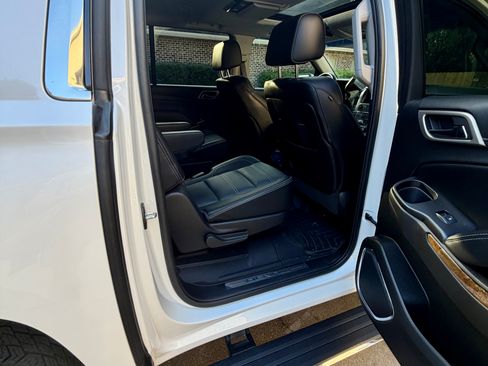 Used 2016 GMC Yukon XL Denali w/ Open Road Package image 15