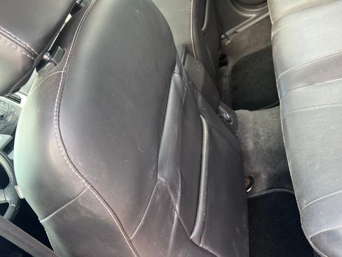 Used 2013 Ford Focus SE image 11