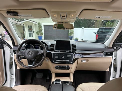 Used 2018 Mercedes-Benz GLE 350 image 11