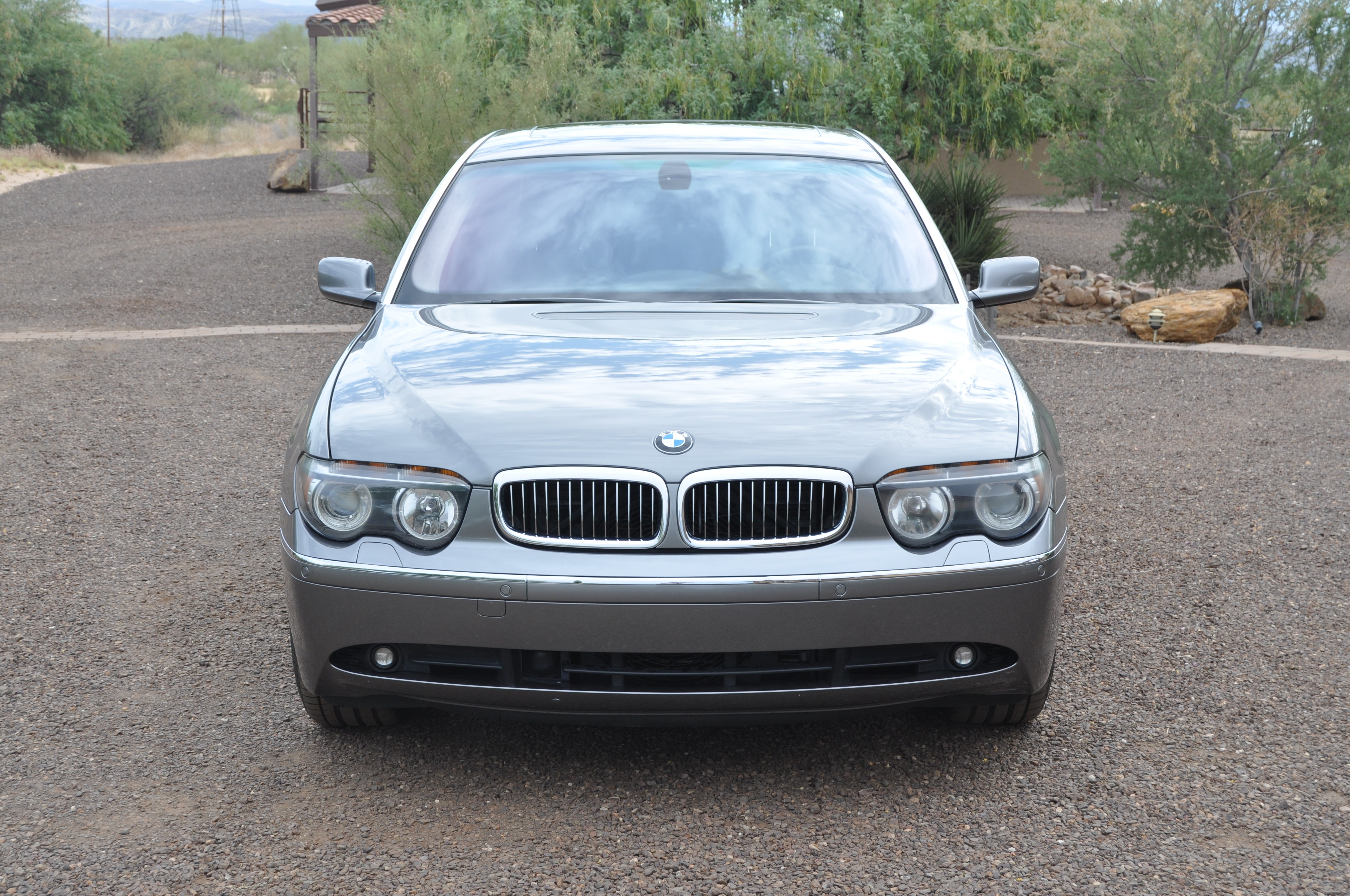 Used 2004 BMW 760Li RWD image 2