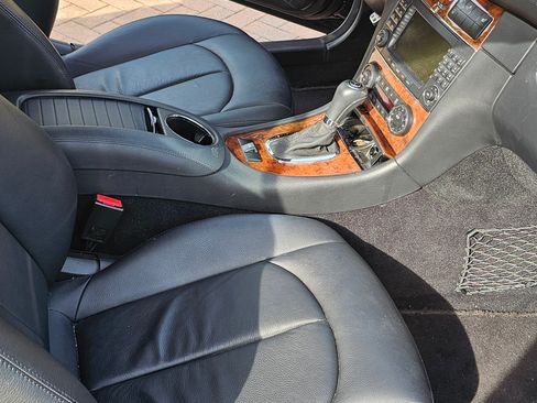 Used 2007 Mercedes-Benz CLK 550 Cabriolet image 8