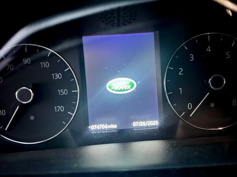 Used 2020 Land Rover Range Rover Evoque S image 29