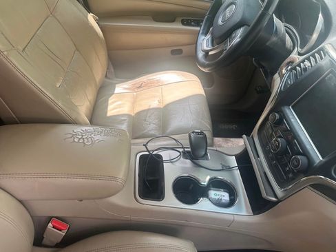 Used 2014 Jeep Grand Cherokee Limited RWD image 12