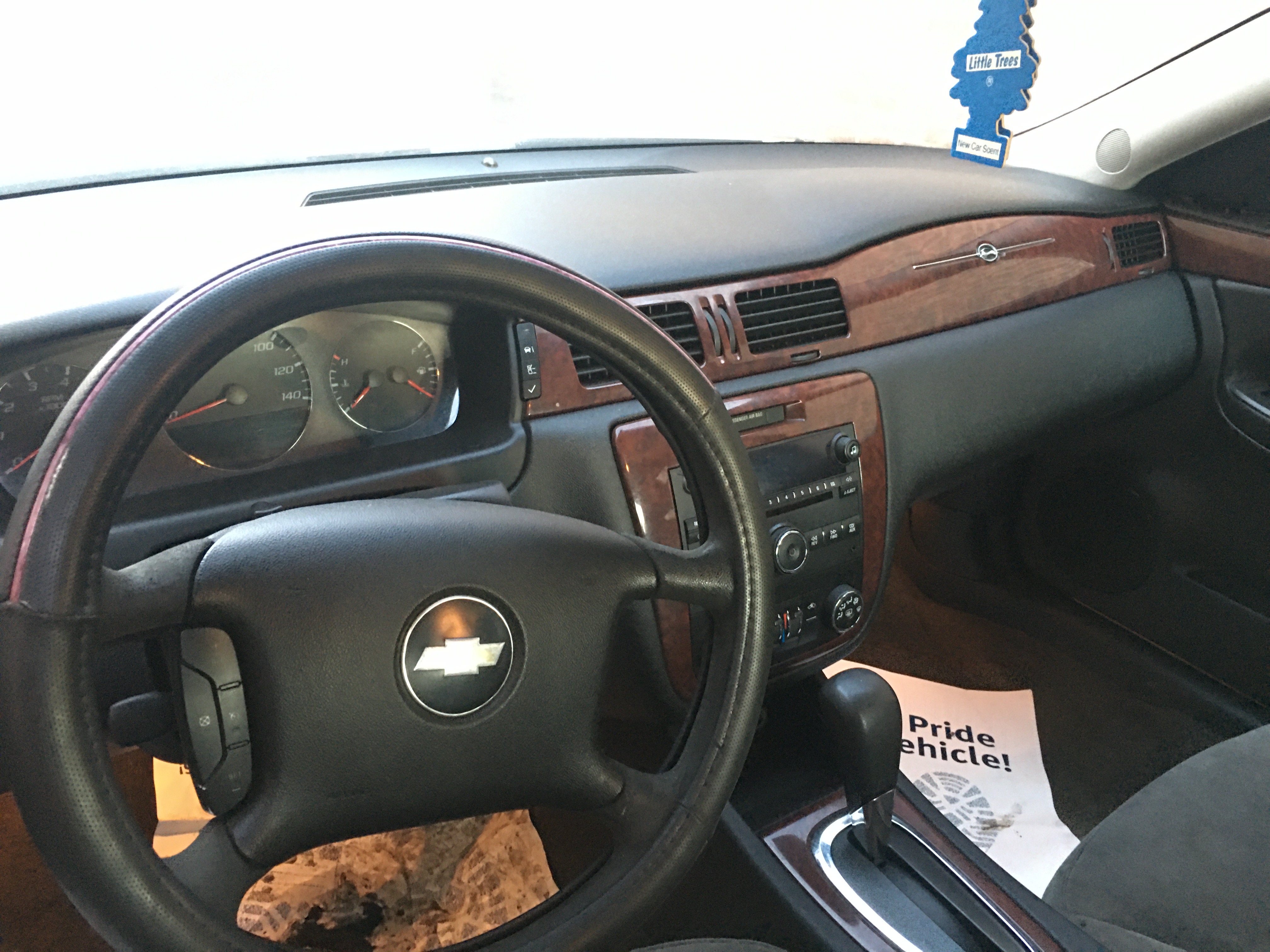 Used 2009 Chevrolet Impala LT FWD image 17