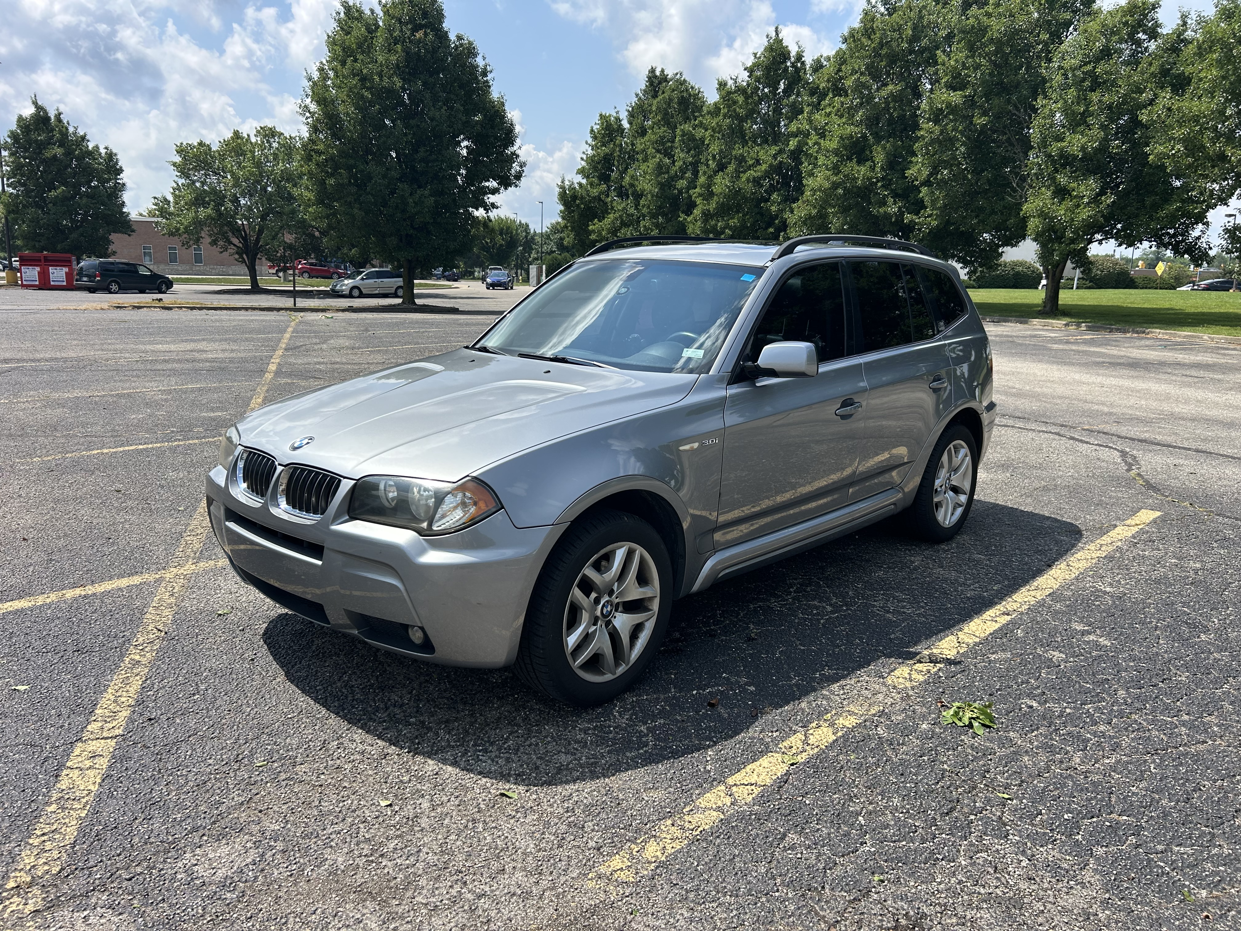 Used 2006 BMW X3 3.0i w/ M Sport Package AWD/4WD image 4