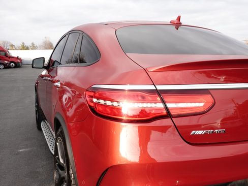 Used 2018 Mercedes-Benz GLE 63 AMG S image 2