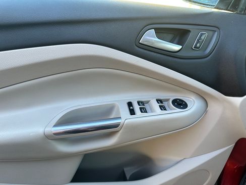 Used 2014 Ford Escape SE w/ Equipment Group 201A image 10