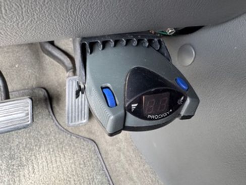 Used 2005 Chevrolet Silverado 2500 LT w/ Heavy-Duty Power Package image 27