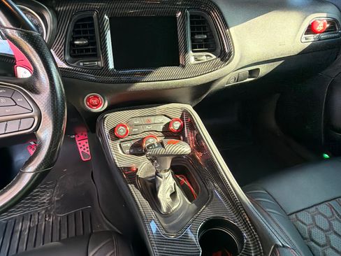 Used 2020 Dodge Challenger GT w/ Driver Convenience Group image 11