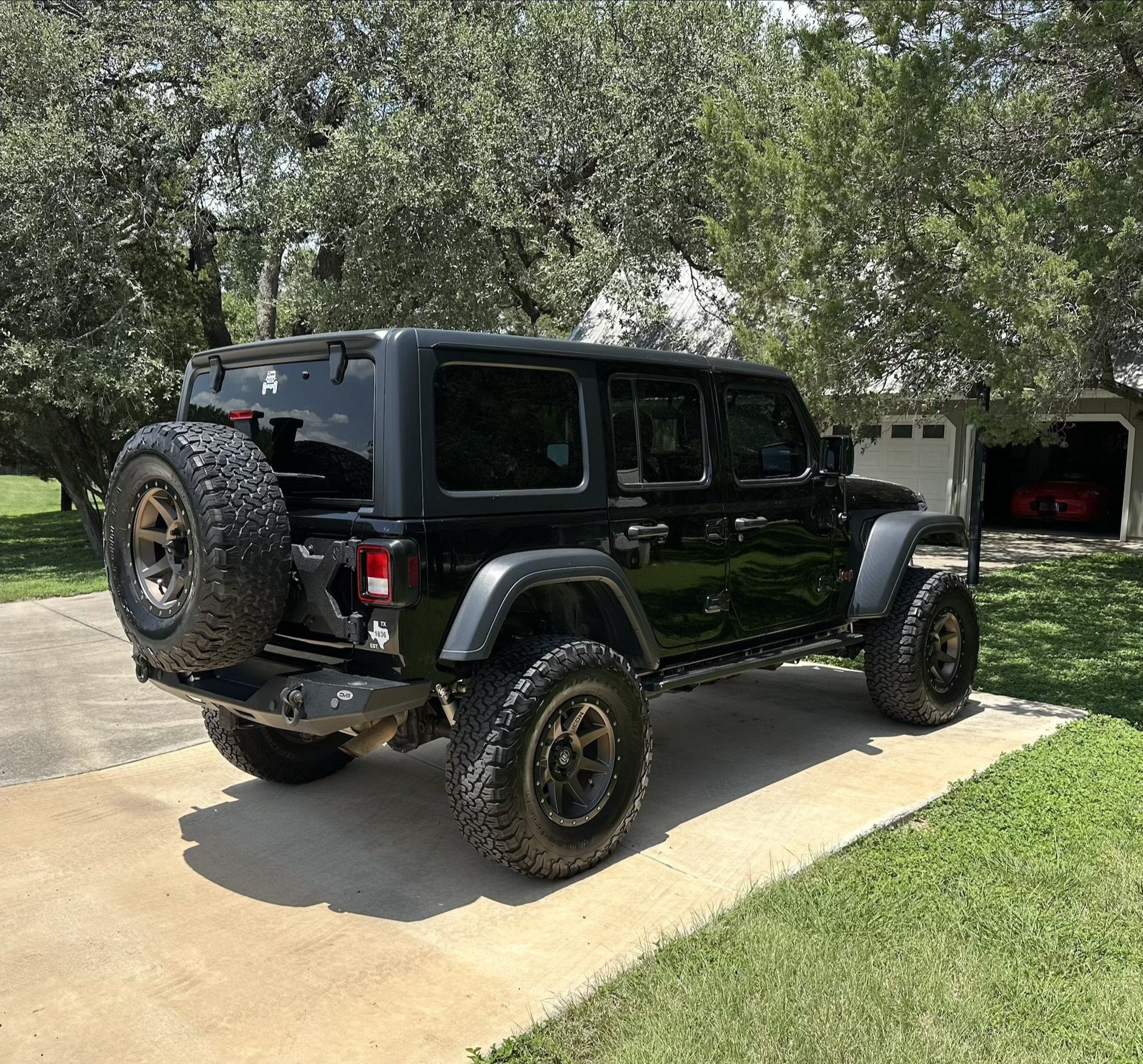 Used 2018 Jeep Wrangler Unlimited Sport S AWD/4WD image 9