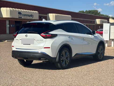 Used 2020 Nissan Murano Platinum w/ Cargo Package FWD image 9