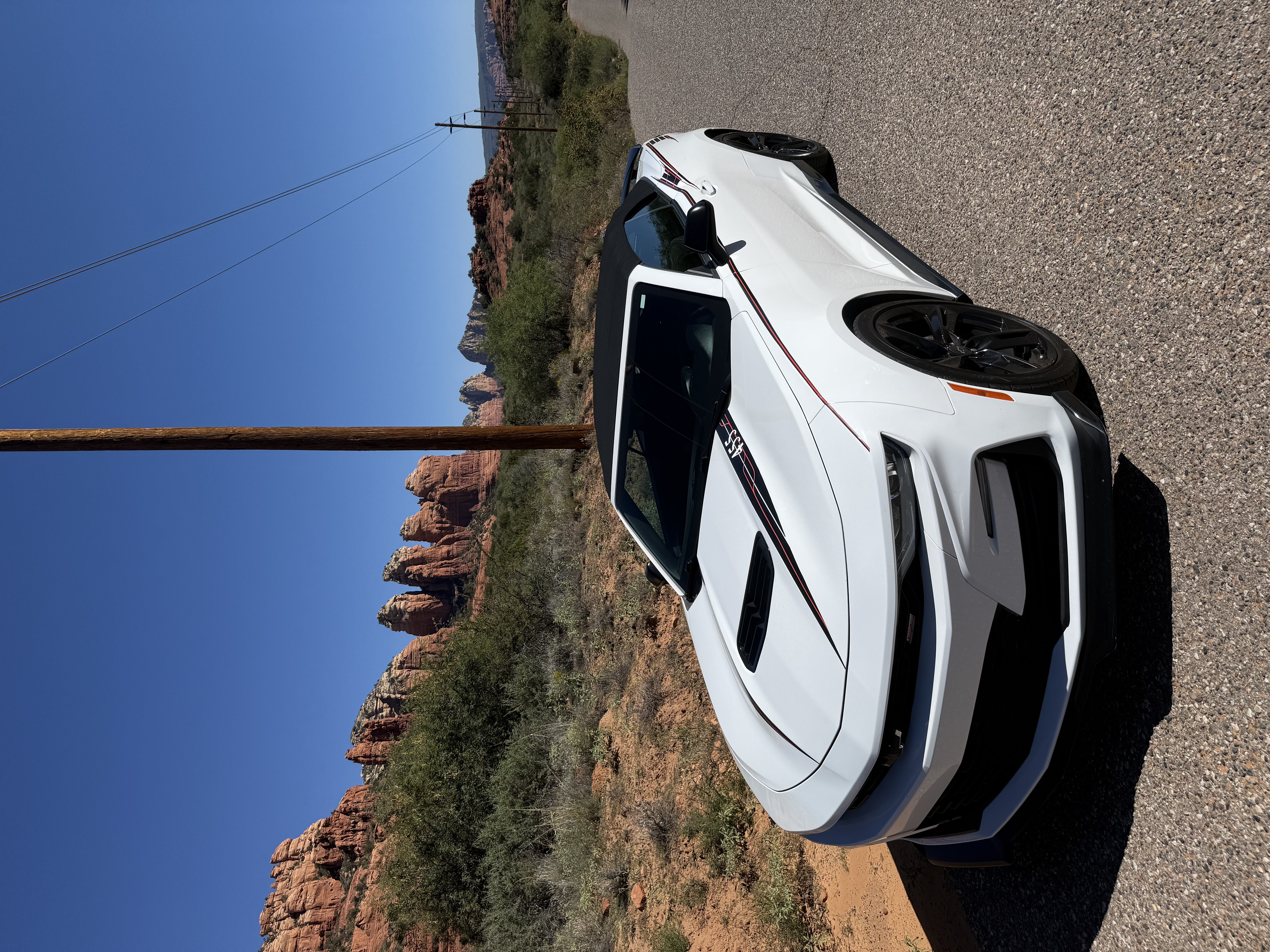 Used 2021 Chevrolet Camaro SS RWD image 9