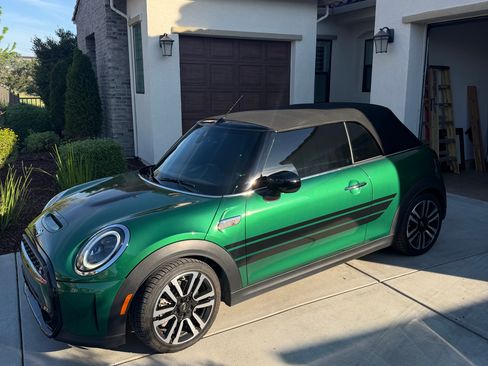 Used 2024 MINI Cooper S image 8