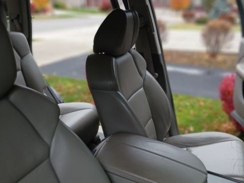 Used 2011 Acura MDX w/ Technology & Entertainment image 14