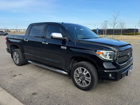 Used 2018 Toyota Tundra Platinum image 6