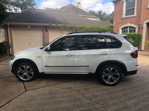 Used 2011 BMW X5 xDrive50i AWD/4WD image 10