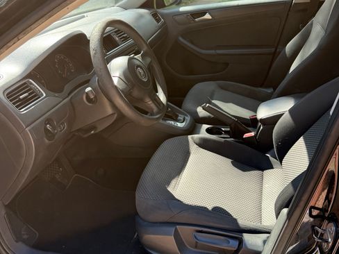 Used 2014 Volkswagen Jetta S FWD image 15