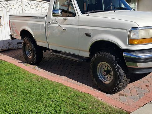 Used 1993 Ford F150 XL image 5