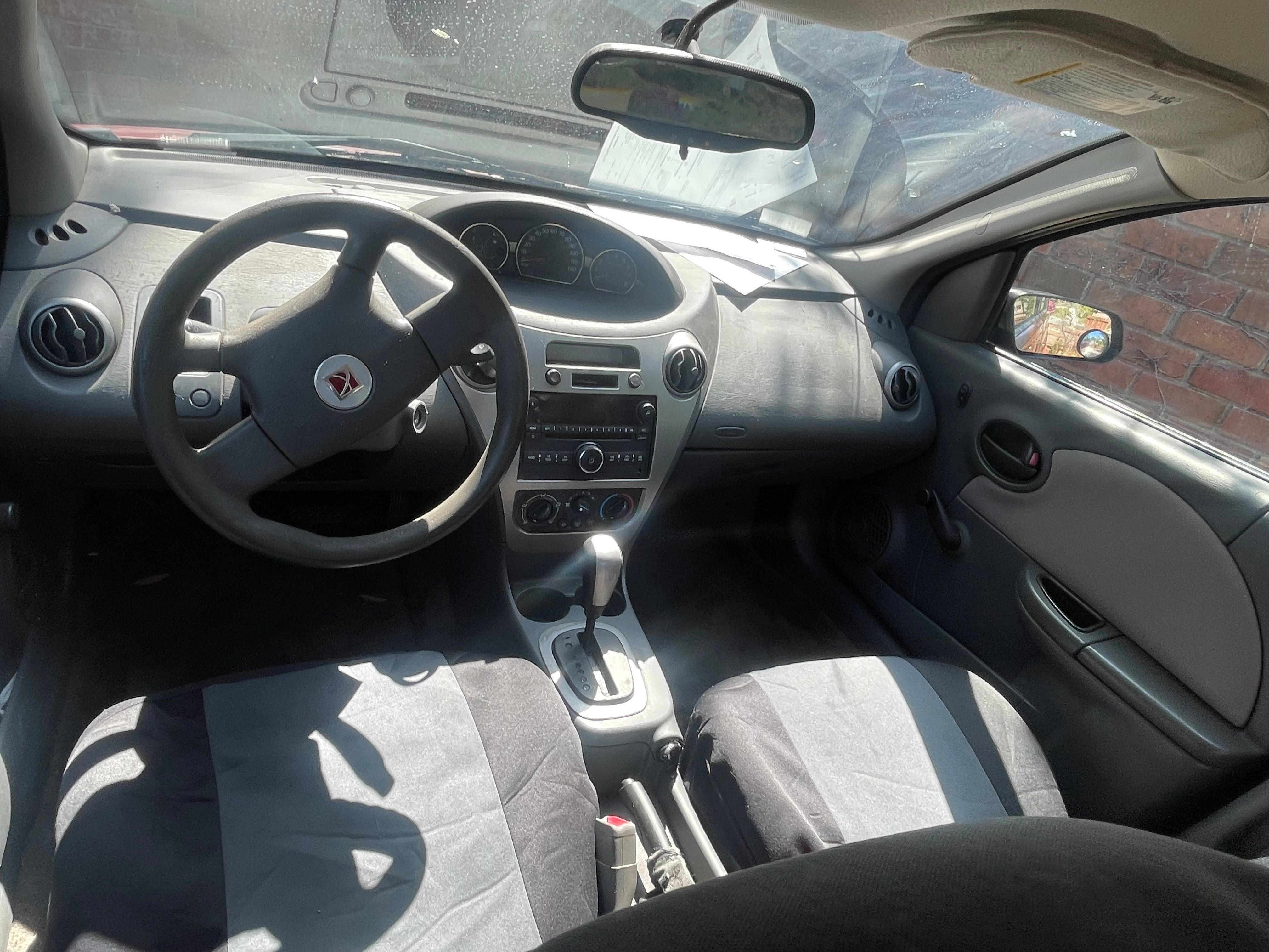 Used 2006 Saturn ION Level 2 FWD image 11