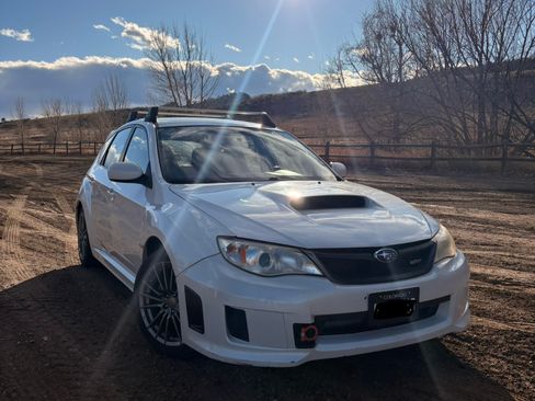 Used 2014 Subaru Impreza WRX Hatchback image 14