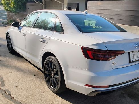 Used 2019 Audi A4 2.0T Premium w/ Convenience Package image 5