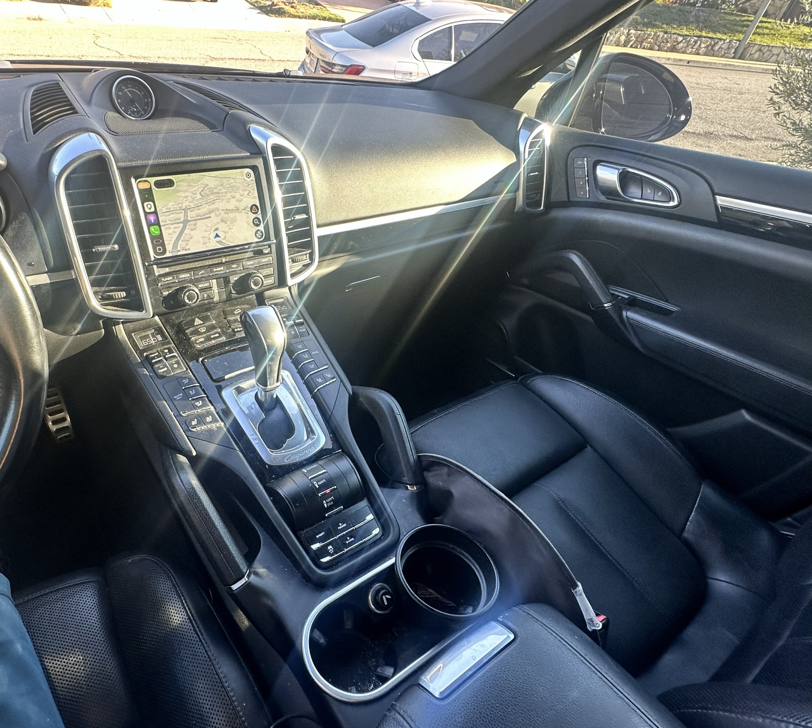Used 2016 Porsche Cayenne S AWD/4WD image 11