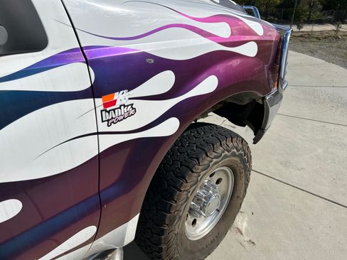 Used 2000 Ford F250 Short Bed image 2