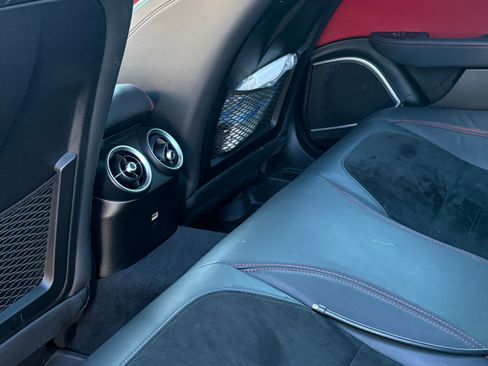 Used 2019 Alfa Romeo Giulia Quadrifoglio w/ Driver Assist Dynamic Package image 9