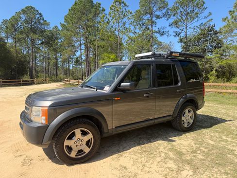 Used 2006 Land Rover LR3 SE image 2