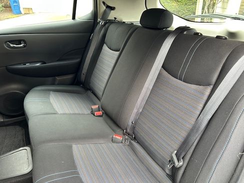 Used 2020 Nissan Leaf S w/ S Charge Package image 14