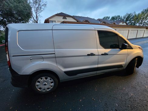 Used 2022 Ford Transit Connect XL w/ Trailer Tow Package image 4